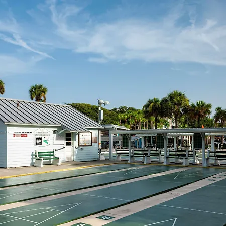 Best Western New Smyrna Beach Hotel & Suites-2