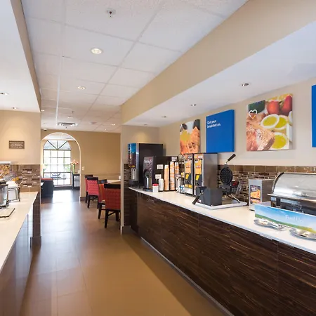 Baymont By Wyndham Bonita Springs-3