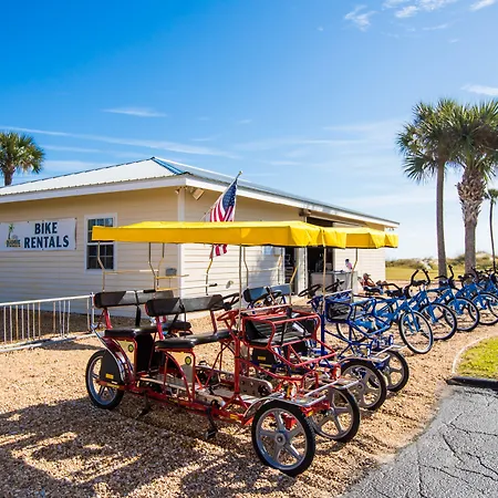 Days Inn & Suites By Wyndham Jekyll Island-3