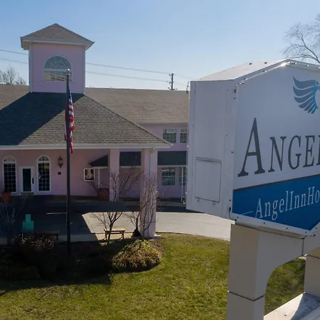 Angel Inn - Central-3