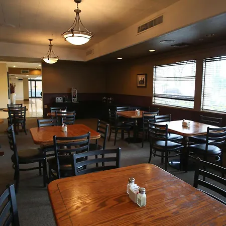 Red Lion Inn & Suites Olympia, Governor Hotel-2