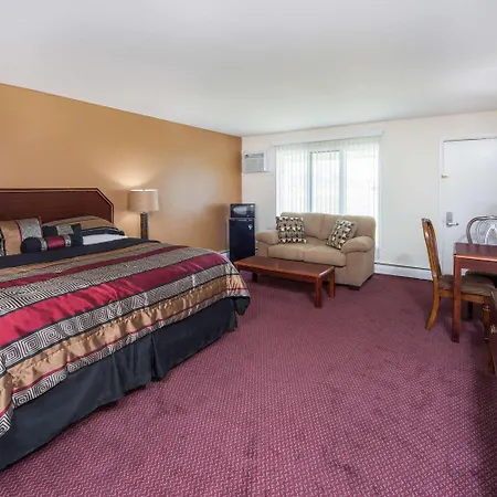Knights Inn Kirksville-2