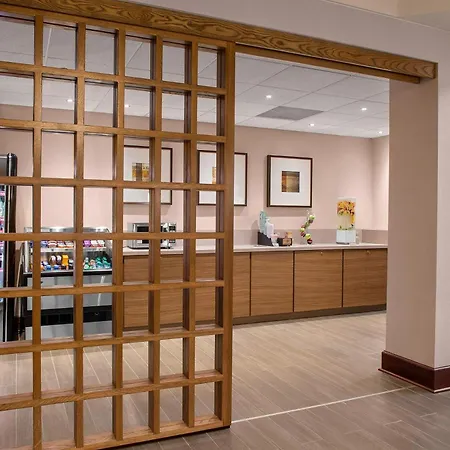 Sheraton Suites Akron Cuyahoga Falls-2