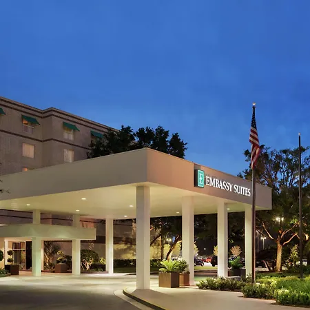 Embassy Suites Brunswick-3