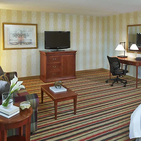 Delta Hotels Philadelphia Airport-2