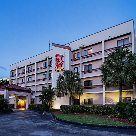 Red Roof Inn Plus Miami Airport-2