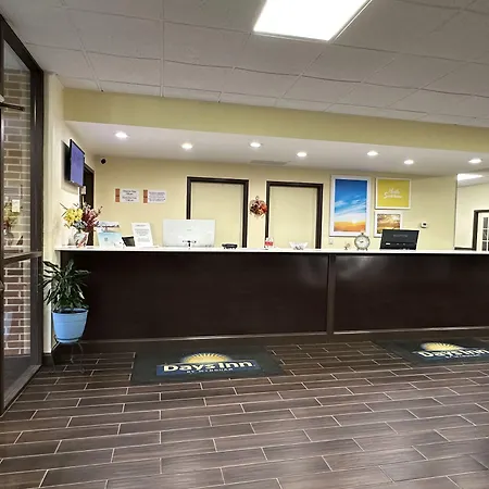 Days Inn By Wyndham Maysville Kentucky-3