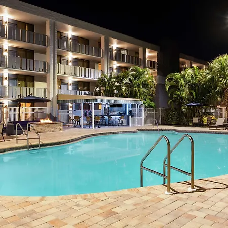 Spark By Hilton Sarasota Siesta Key Gateway-3