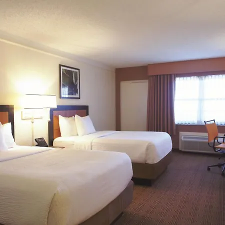 La Quinta By Wyndham Coral Springs University Dr-3