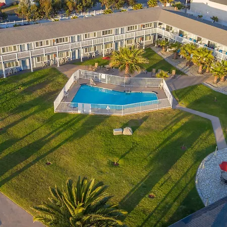 San Simeon Lodge-2