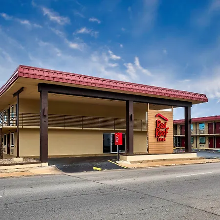 Red Roof Inn Fort Smith Downtown-2