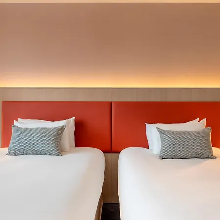Courtyard By Marriott Paris Saint Denis-2