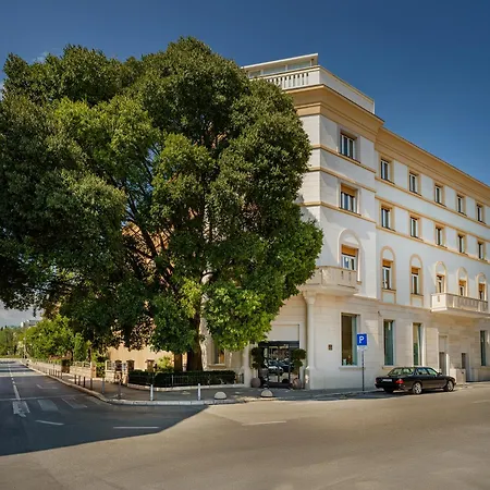 Palazzo President-3