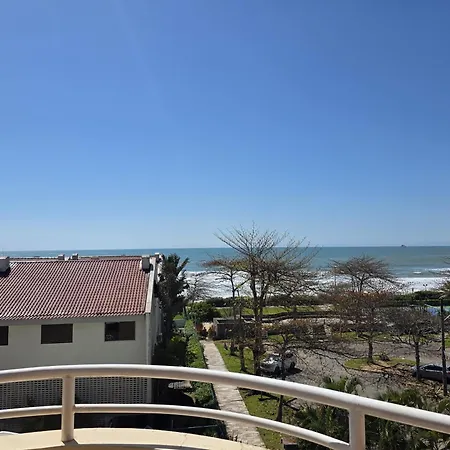 Praia Brava Hotel-3