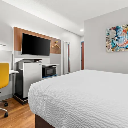 Microtel Inn And Suites - Salisbury-2