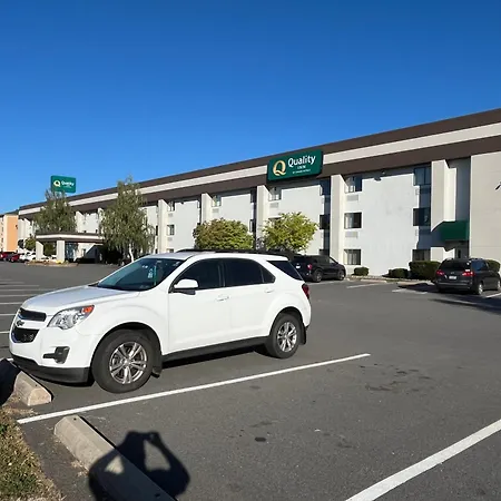 Quality Inn Wilkes-Barre Near Arena-3