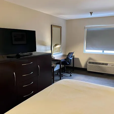 Baymont By Wyndham Tuscola-2
