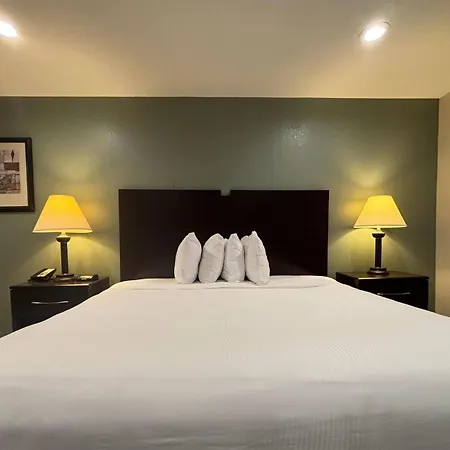 Baymont By Wyndham Tuscola-3