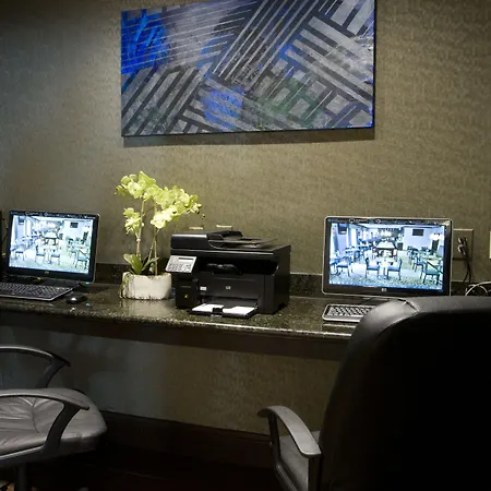 Baymont By Wyndham Dallas/ Love Field-3