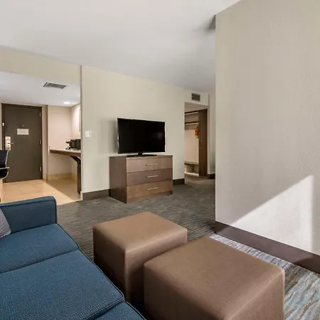 Comfort Inn & Suites Downtown Brickell-Port Of Miami-2