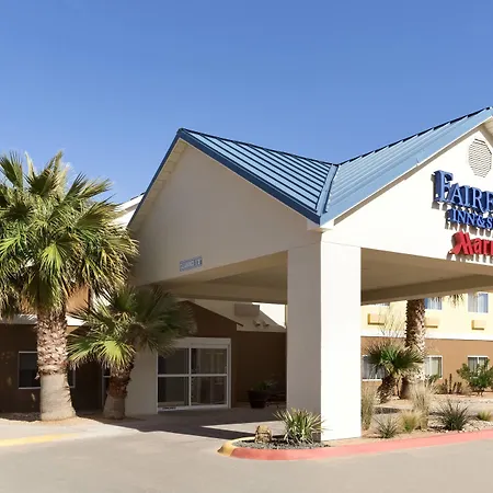 Fairfield Inn & Suites Midland-2