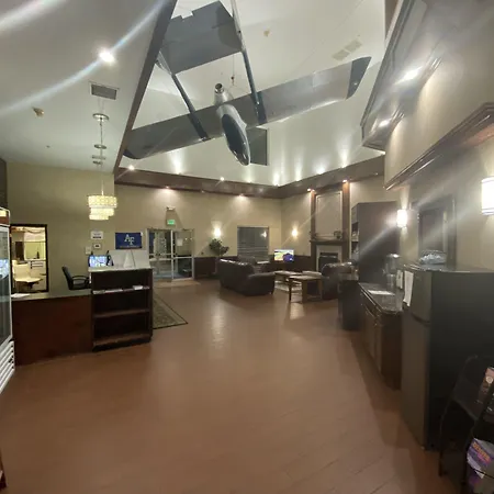 Baymont By Wyndham Colorado Springs-2