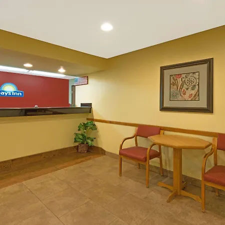 Days Inn By Wyndham Cameron-2