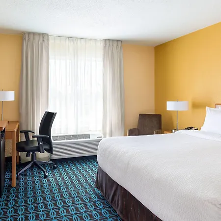 Fairfield Inn & Suites Valparaiso-2