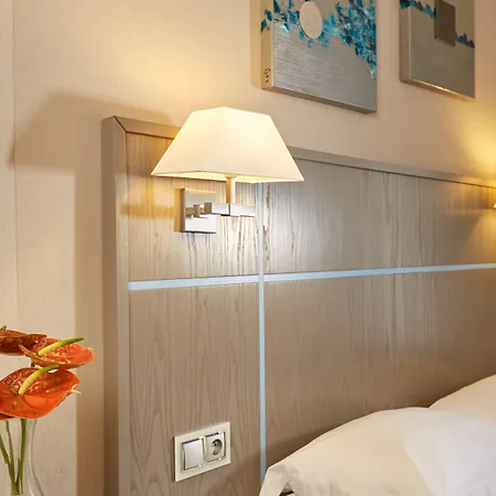 Alize Grenelle Tour Eiffel-3