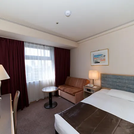 Tokyo Grand Hotel-3