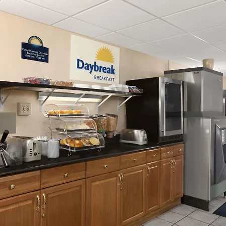 Days Inn By Wyndham Keene Nh-2
