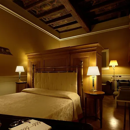 Hotel Corona d'Oro-2