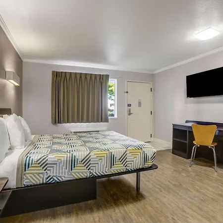 Motel 6-Lodi, Ca-3