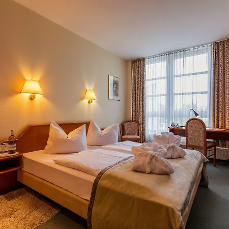 Senscity Hotel Berlin Spandau-2