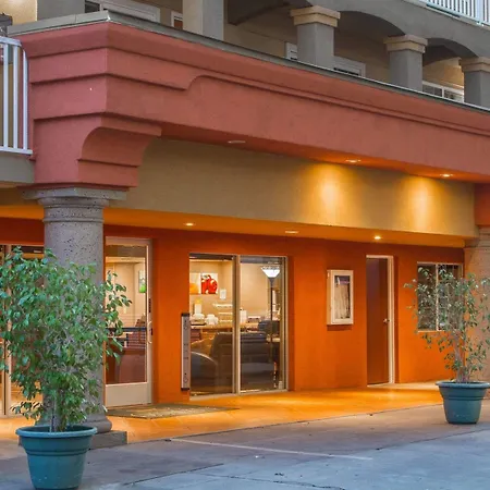 Quality Inn Sacramento Convention Center-3