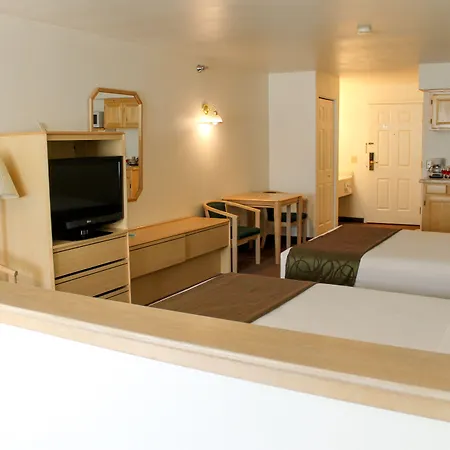 Inn At Lander, Travelodge By Wyndham-3