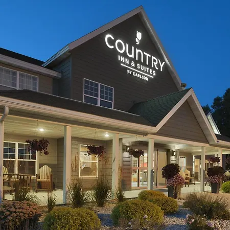 Country Inn & Suites By Radisson, Decorah, Ia-3