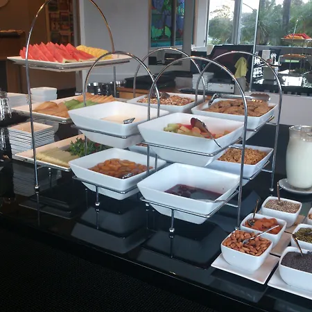 Sullivans Hotel-2