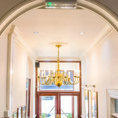 London Town Hotel-3