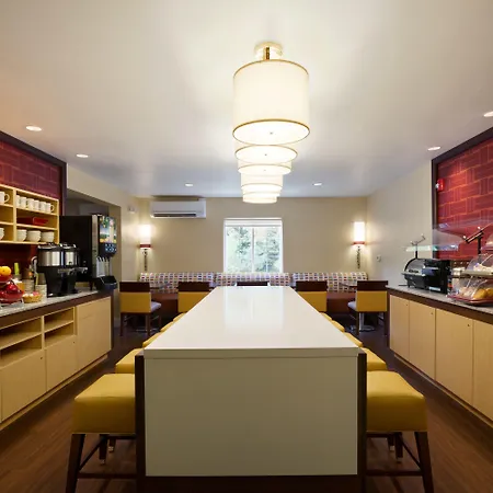 Mainstay Suites Charlotte - Executive Park-2