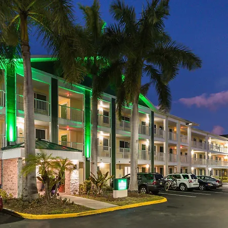 Hometowne Studios By Red Roof Fort Lauderdale-3