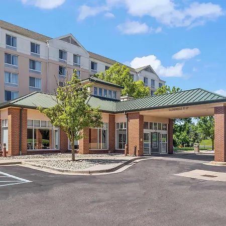 Hilton Garden Inn Plymouth-3
