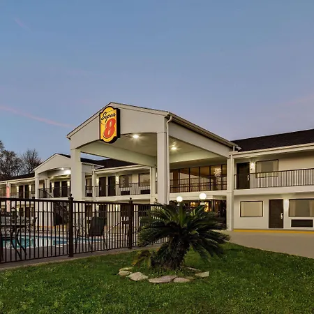 Super 8 By Wyndham Ocean Springs Biloxi-3