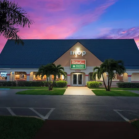 Hometowne Studios By Red Roof Vero Beach - I-95-3