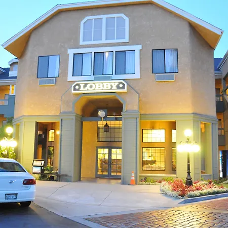 Oak Tree Inn-2