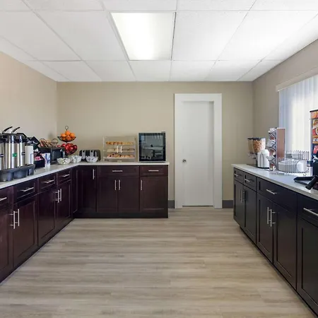 Microtel Inn & Suites By Wyndham Florence-3
