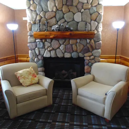 American Inn And Suites Houghton Lake-2