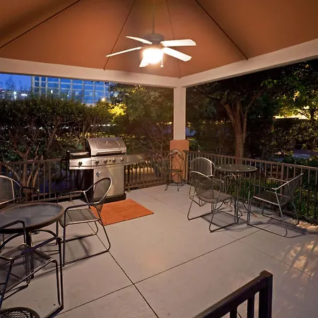 Sonesta Simply Suites Dallas Galleria-2