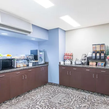 Microtel Inn & Suites By Wyndham-3