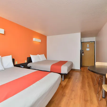 Motel 6-Meridian, Id - Boise W-2